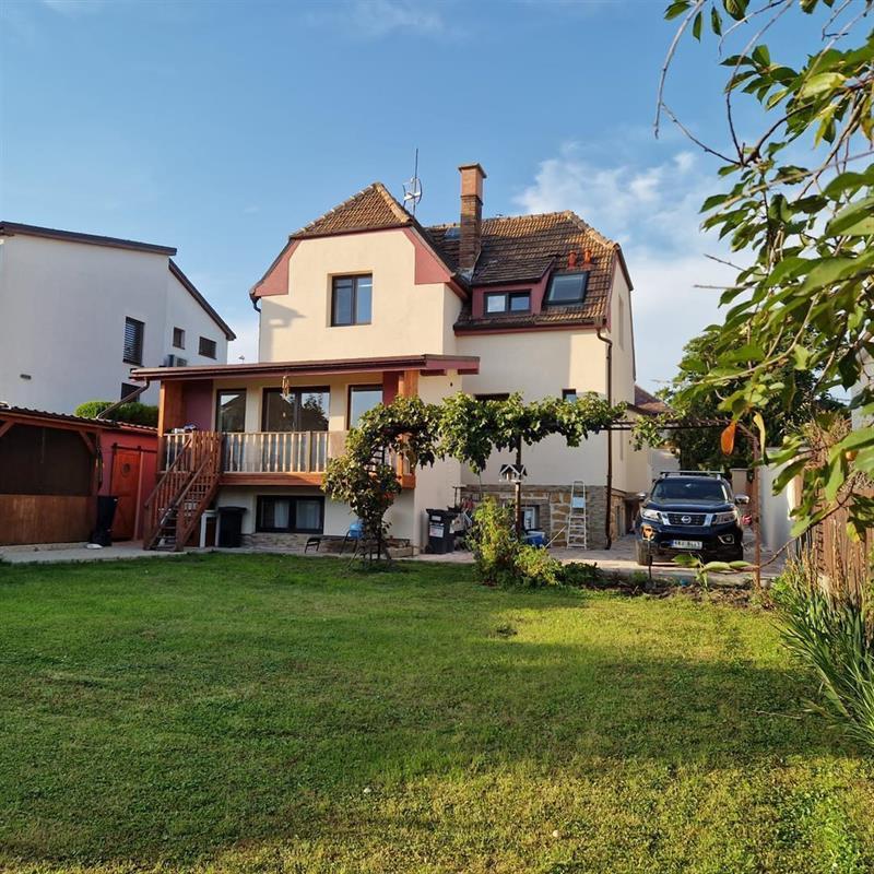 For sale detached family house 5+2 in Kyje , Prague 9