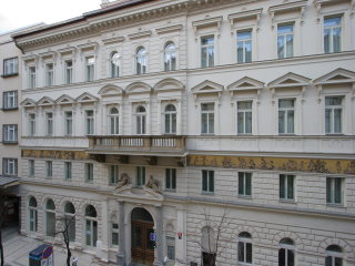 Rent residential 3+kk, 92m2 balcony,st.Italská,Prague 2