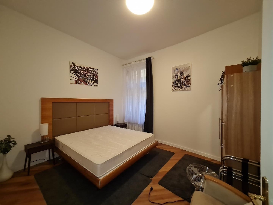 Prodej prostorného bytu 2+kk, 50m2 v historickém centru Prahy 1