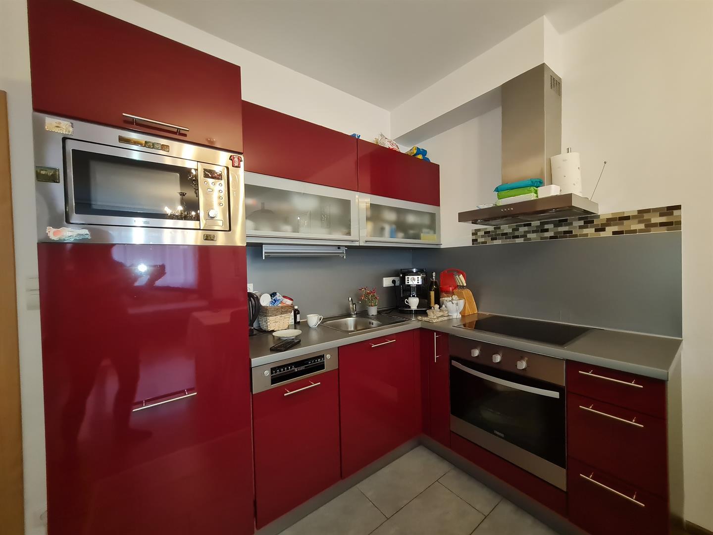 We exclusively offer for sale a spacious 2+kk 51.2 m2 apartment with a 4.3 m2 balcony a Střížkov