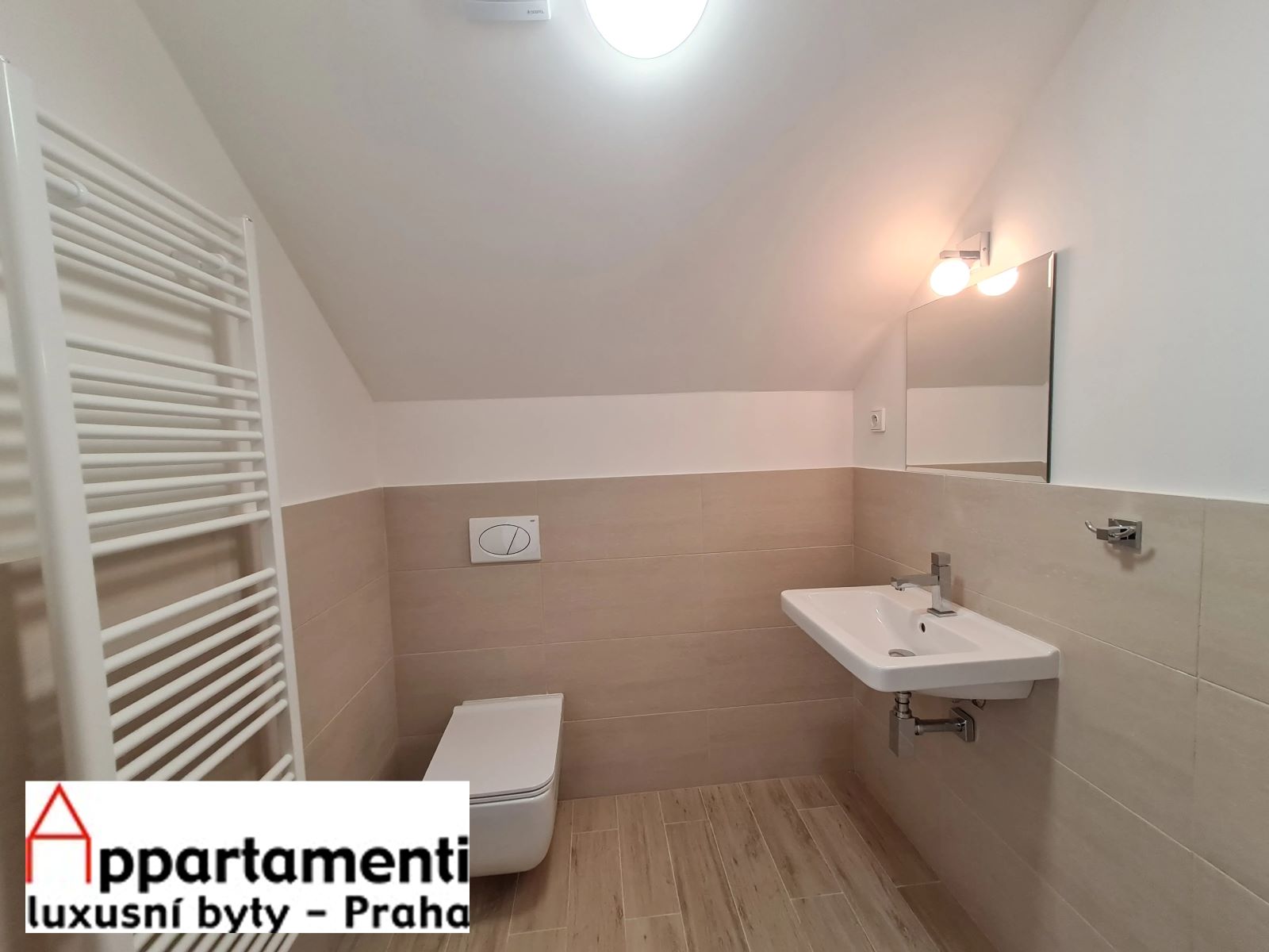 Prodej  podkrovního mezonetového bytu 4+kk, 115m2 na Vinohradech, Praha 2