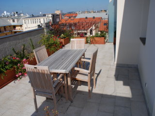 Rent a luxury residential duplex apartment 4 + kk, 157 m2, terrace 15m2 in Vinohrady