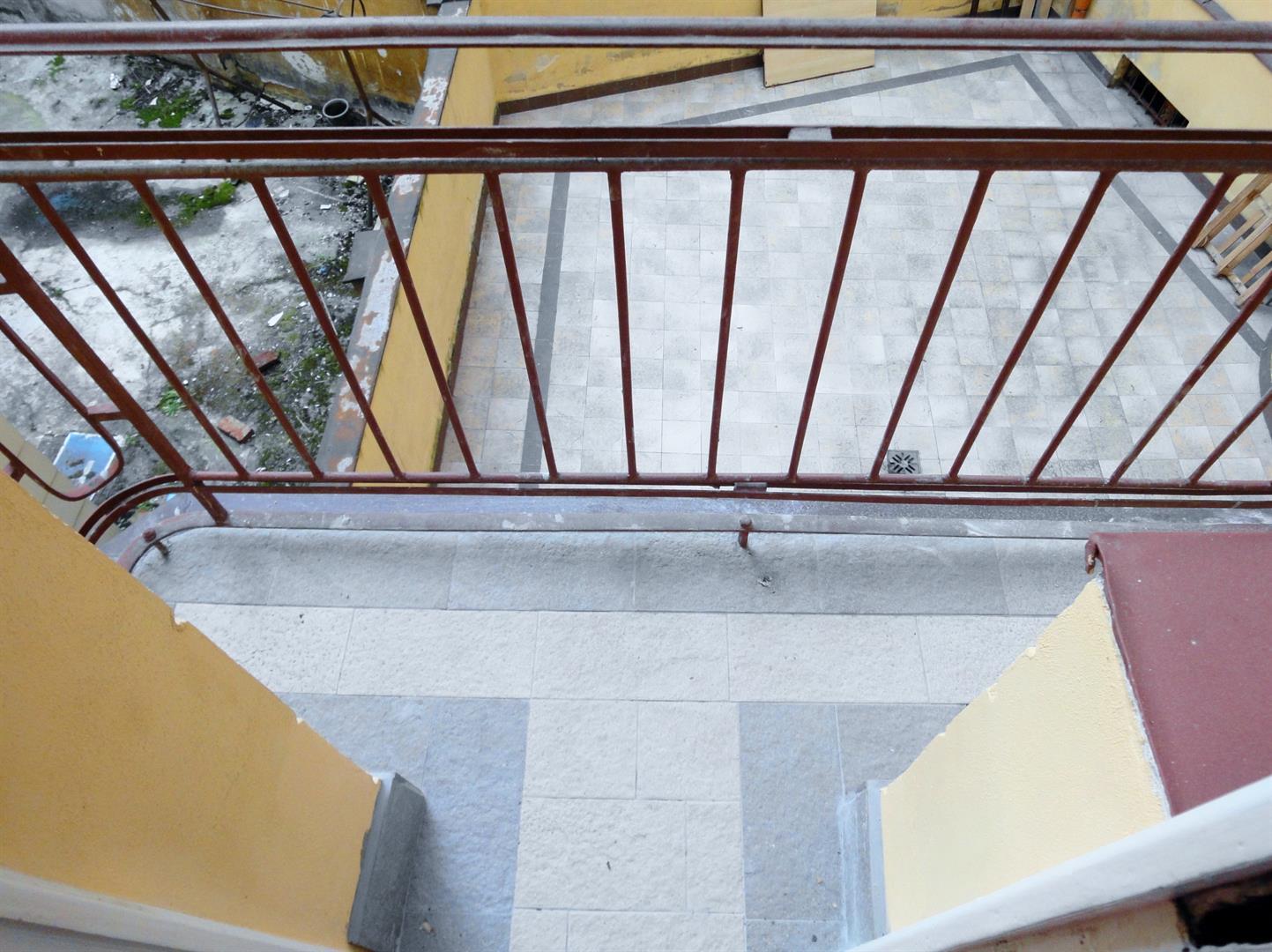 Affitasi appartamento bilocale 51mq con balcone a pieno centro di Praga 1