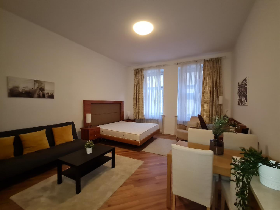 Sale apartment  1 + kk, 41 m2 in the center of Prague 1 near Old Town Square