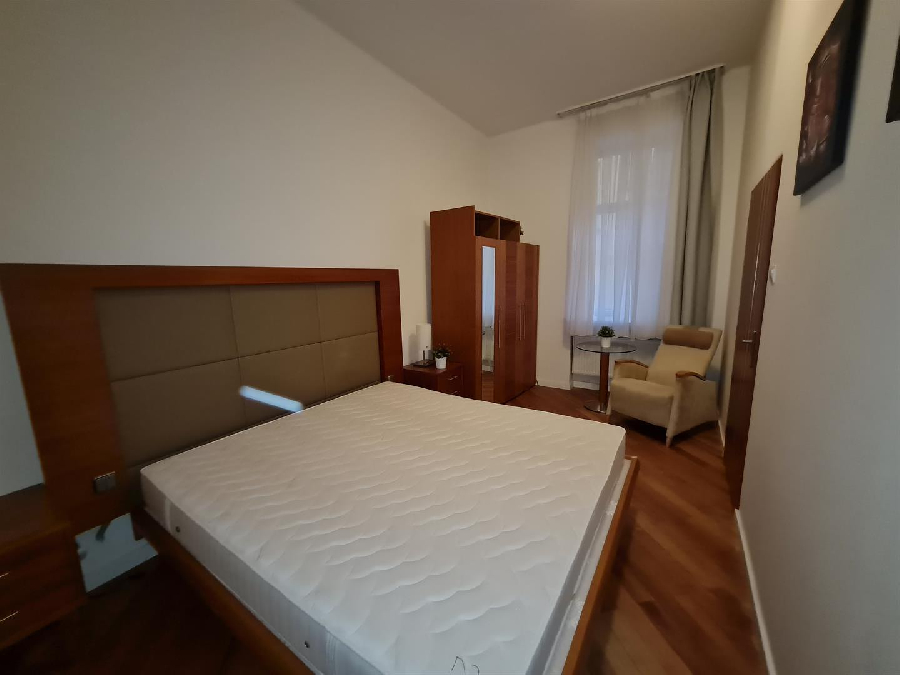 Sale apartment rental 2 + kk, 45 m2 in the center of Prague 1 near Old Town Square