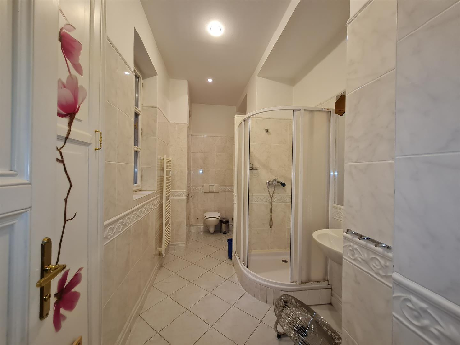 Sale apartment rental 2 + kk, 45 m2 in the center of Prague 1 near Old Town Square