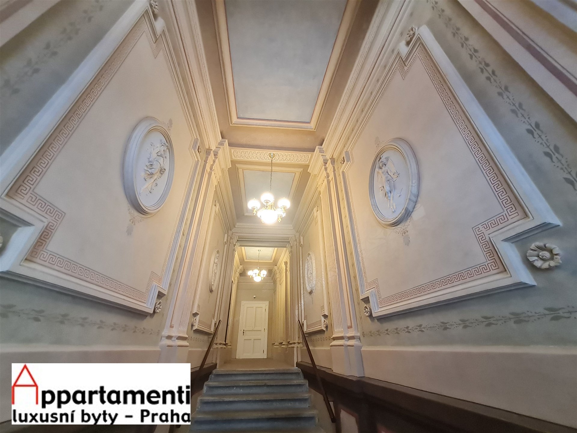 Rent furnished apartament 2+1, 63m2 street Štěpánská, Prague1