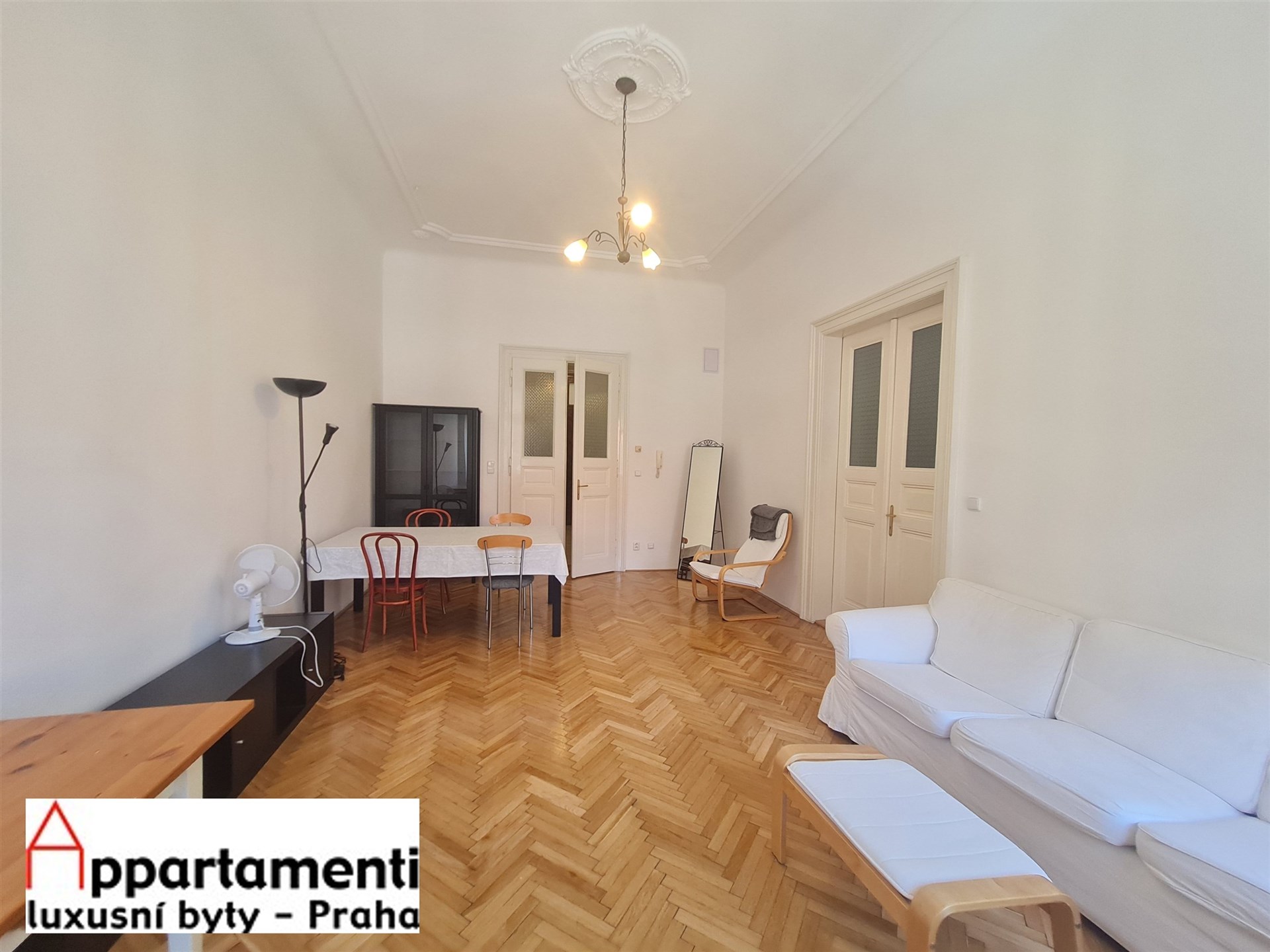 Rent furnished apartament 2+1, 63m2 street Štěpánská, Prague1