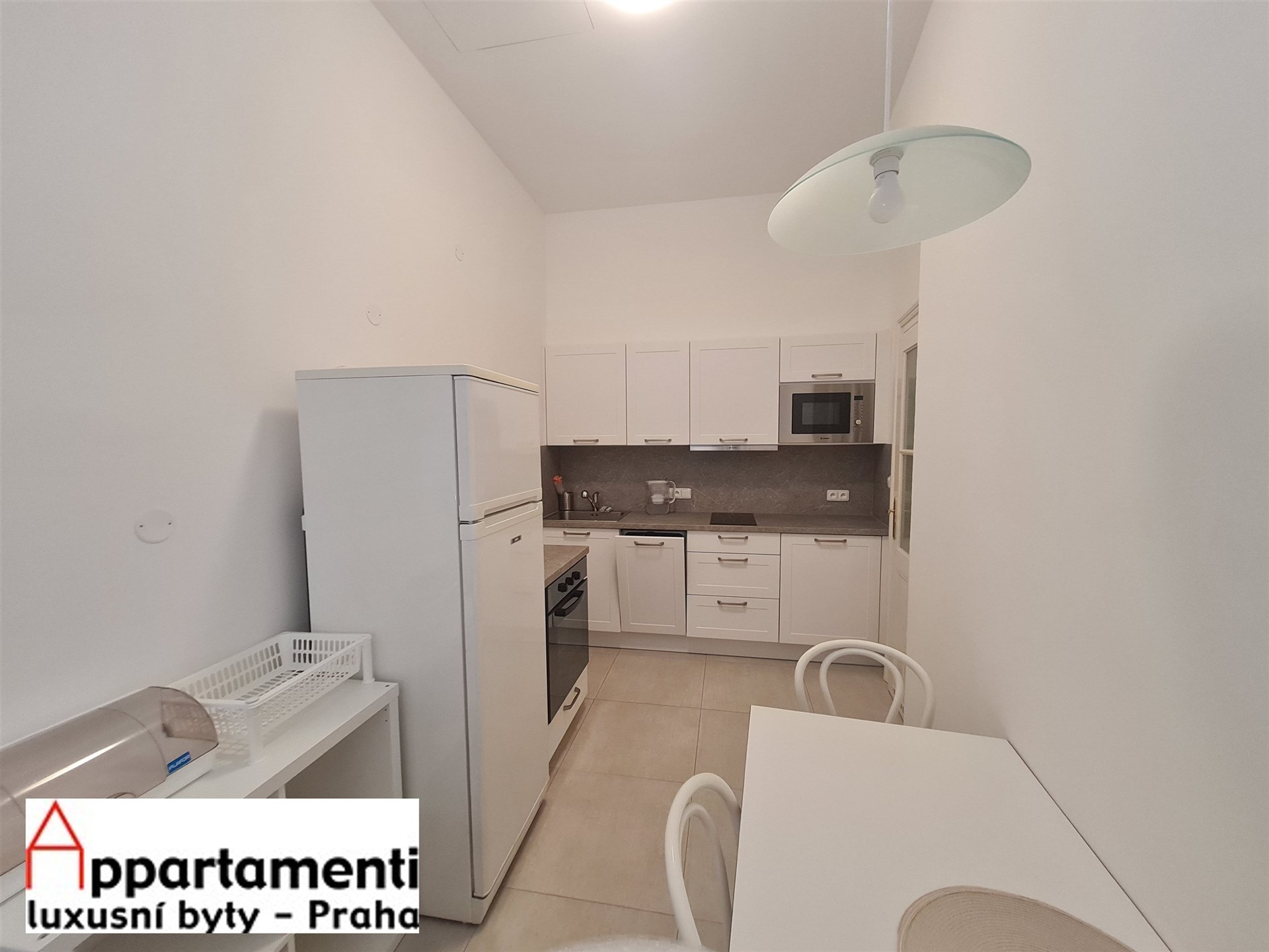 Rent furnished apartament 2+1, 63m2 street Štěpánská, Prague1