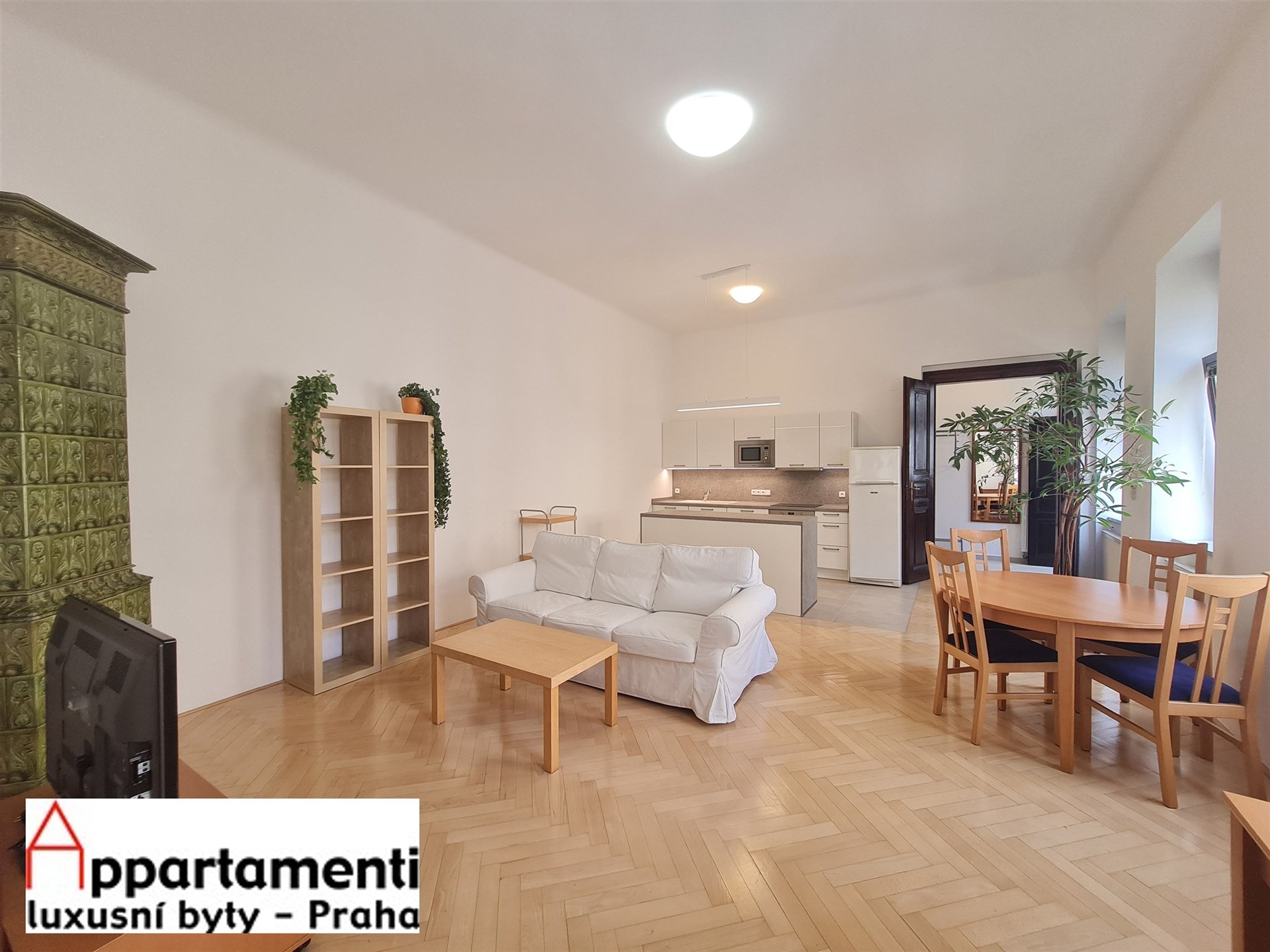 pronájem zařízeného bytu 2+kk, 71m2 v ul. Štěpánská, Praha 1