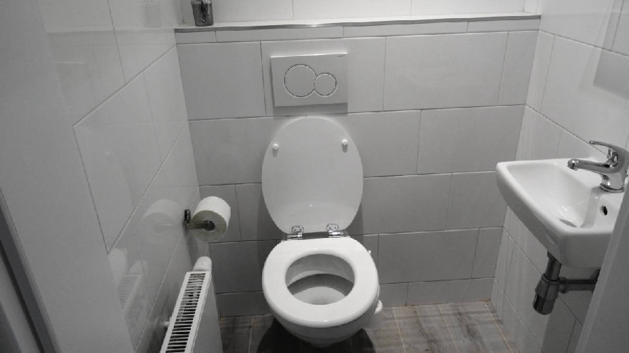 Pronájem podkrovního luxusně zařízeného bytu 2+kk,73m2 na Vinohradech