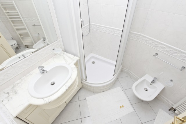 Prodej luxusního residenčního  bytu 3+1 s balkonem,113m2 na Starém Městě, Truhlářská ul.