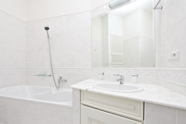 Prodej luxusního residenčního  bytu 3+1 s balkonem,113m2 na Starém Městě, Truhlářská ul.