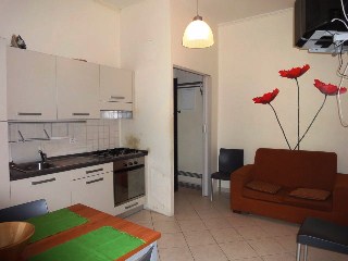 Rent a little furnished appartment two bedrooms neer to IP Pavlova, Prague 2
